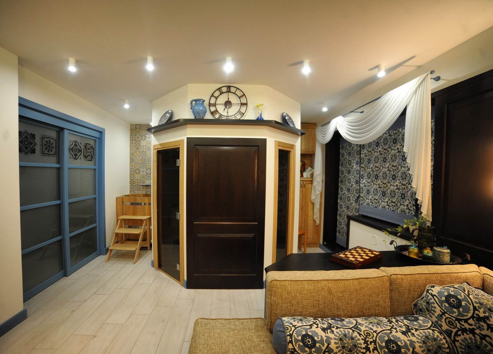 Двухуровневая квартира в Калининграде