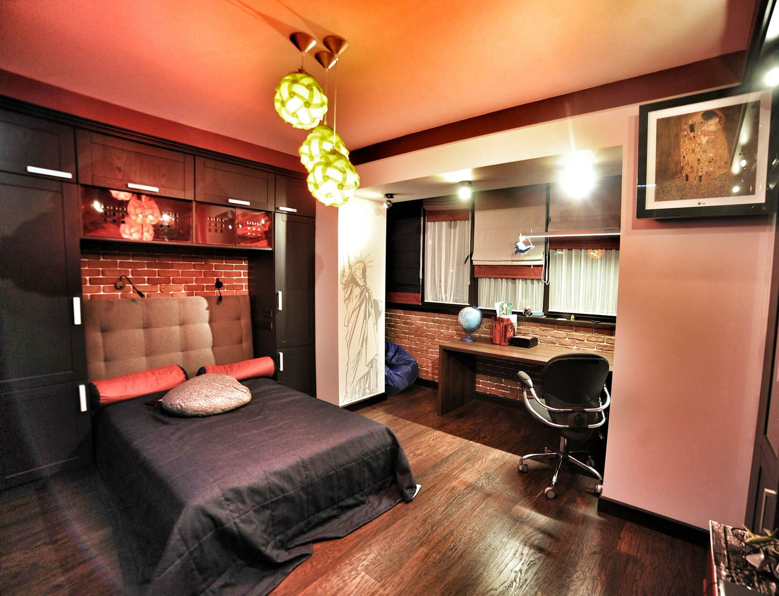 Двухуровневая квартира в Калининграде