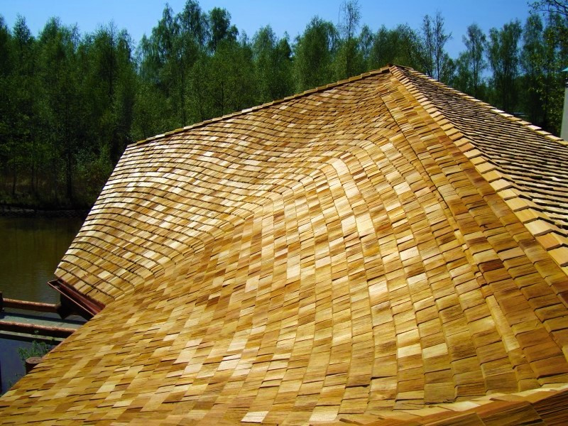 Фасад и кровля из дранки