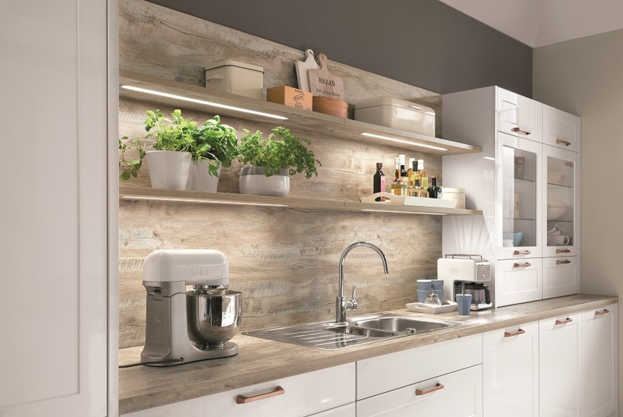 Кухня с медным акцентом