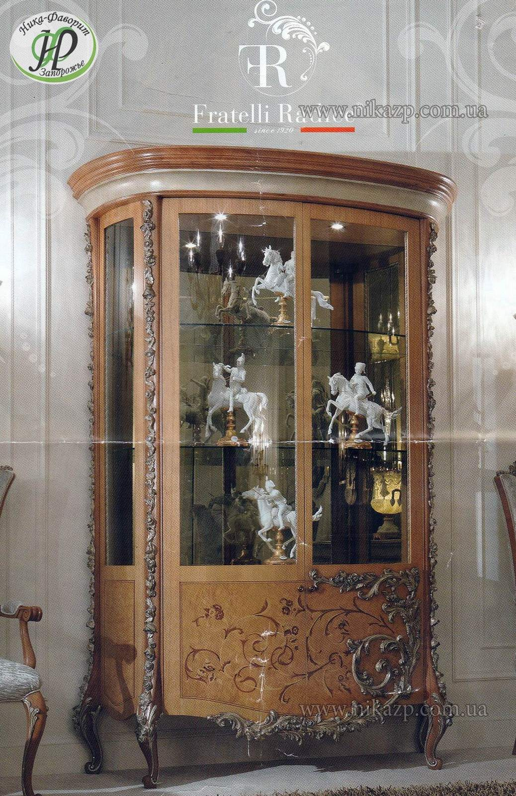 ELITE ITALIAN STYLE WOODEN WARDROBE.  Классический шкаф в итальянском стиле