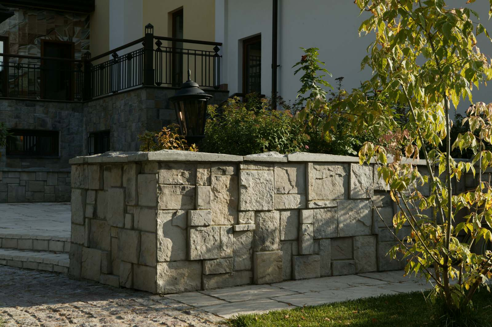 Фоновое изображение профиля KAMBRICK