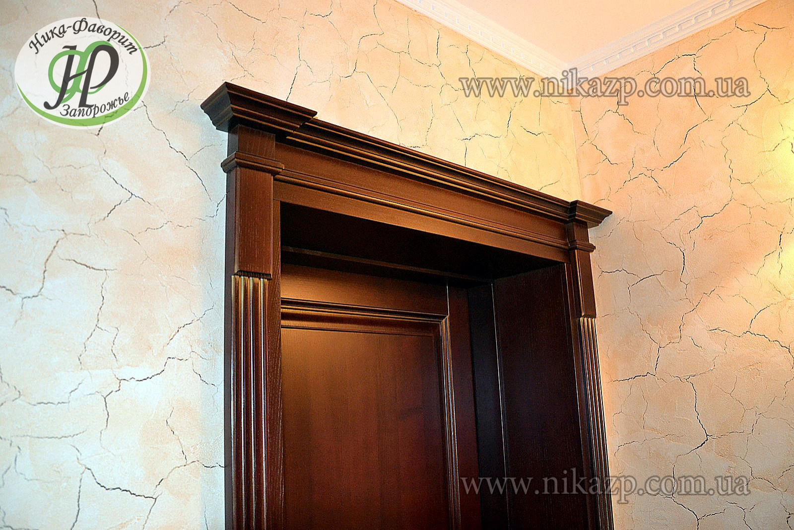 ELITE WOODEN DOORS, RESTAURANT, HOTEL. Двери массив для отеля/ресторана