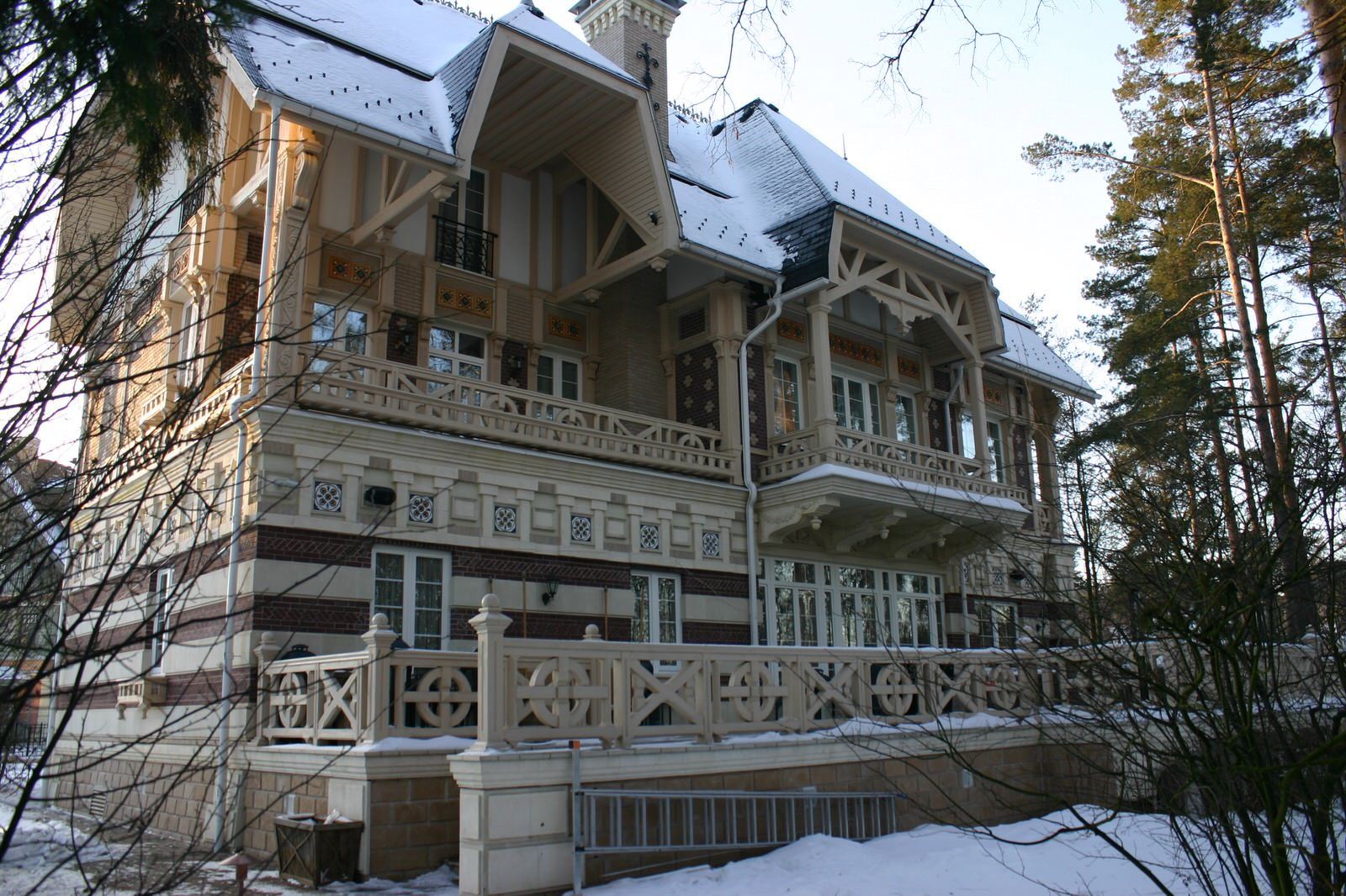 Дом, 700 кв.м