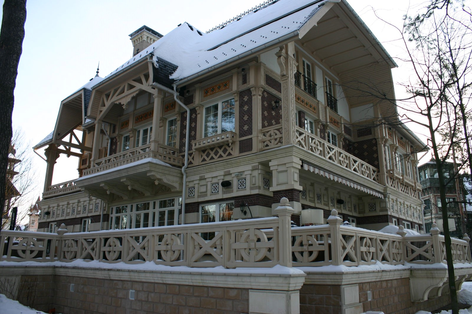 Дом, 700 кв.м
