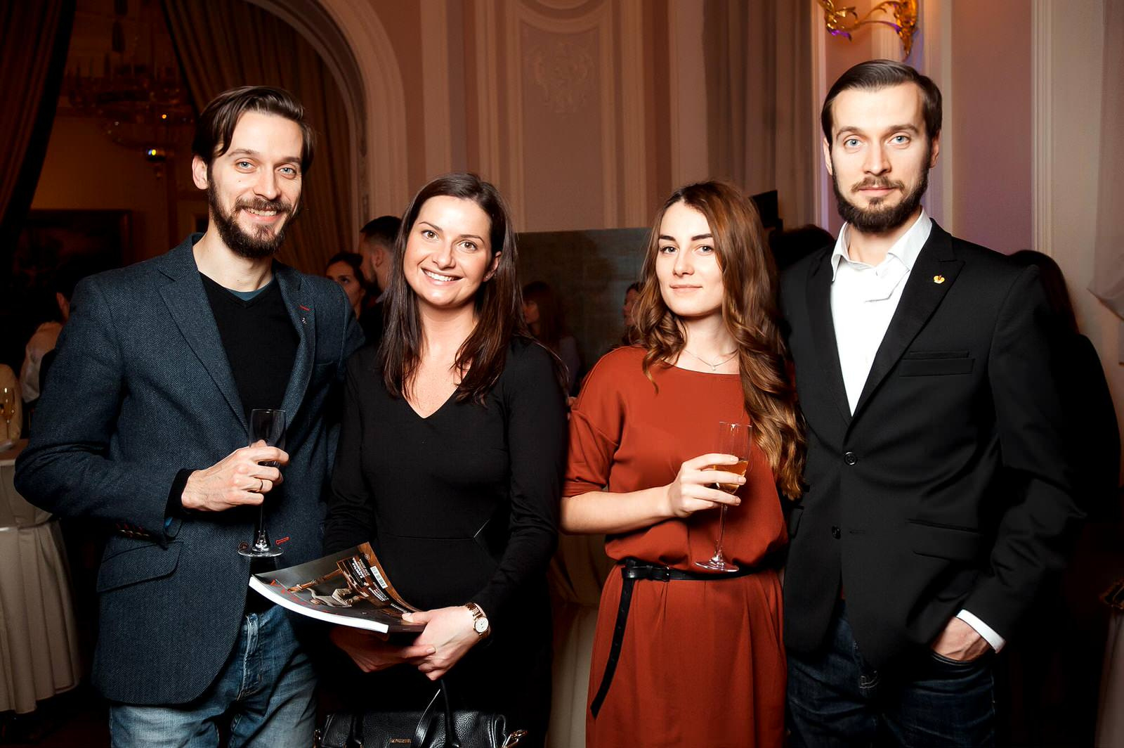 Елена Юхнева