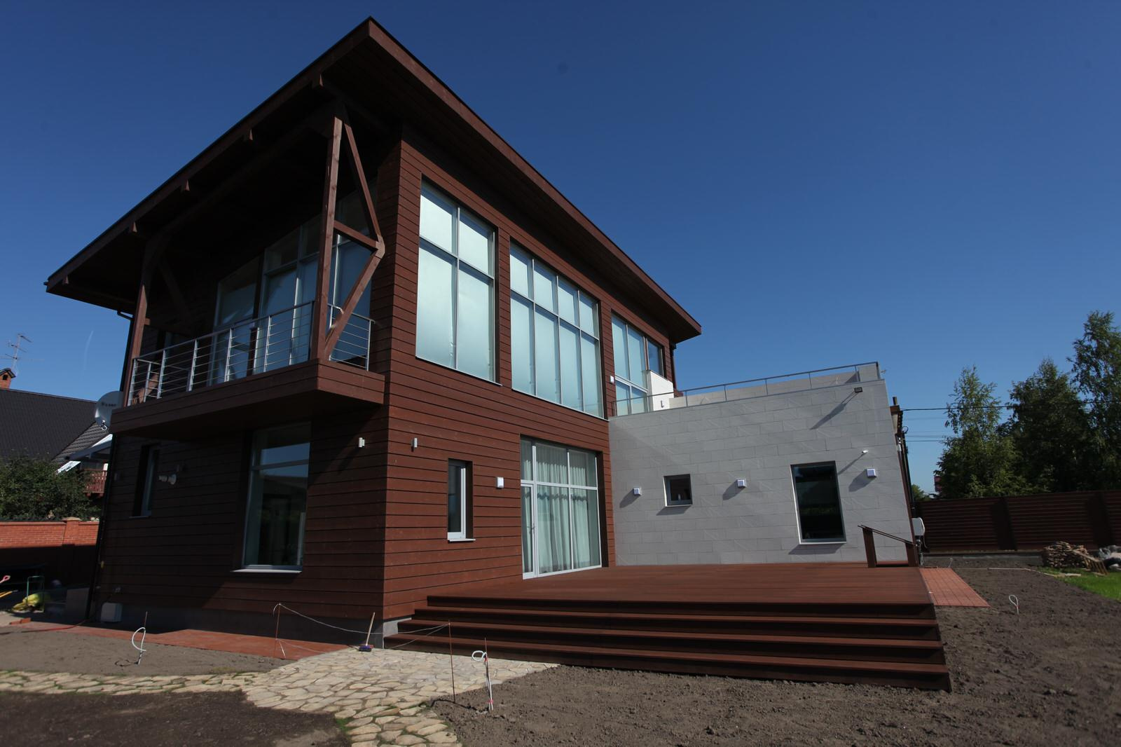 Обложка проекта: Дом в Александровской