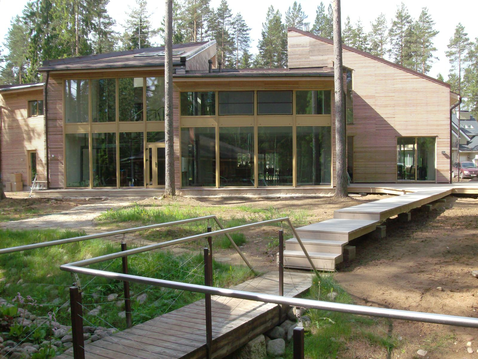 Дом в Ильичево