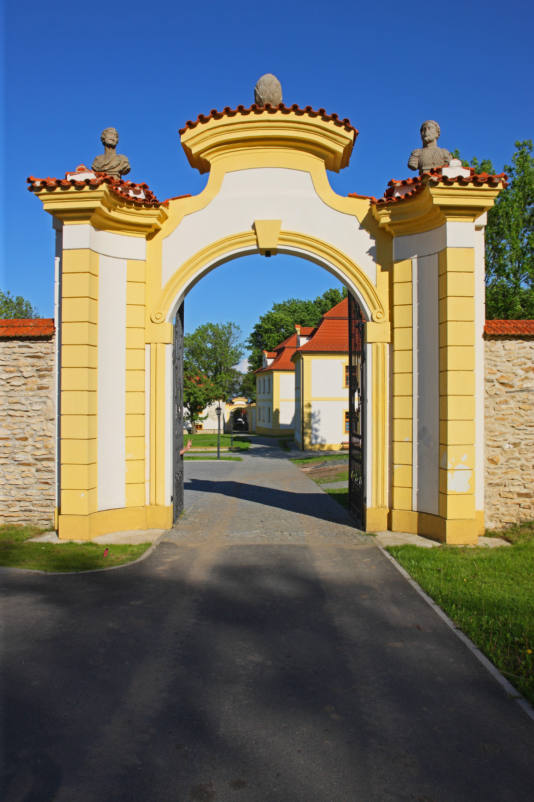 Houzz тур: Чешский замок XIV века для русских хозяев