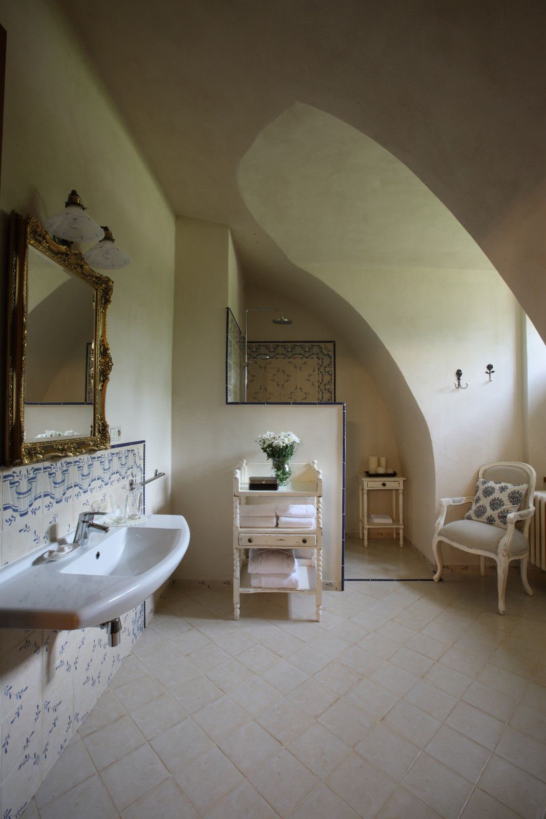 Houzz тур: Чешский замок XIV века для русских хозяев