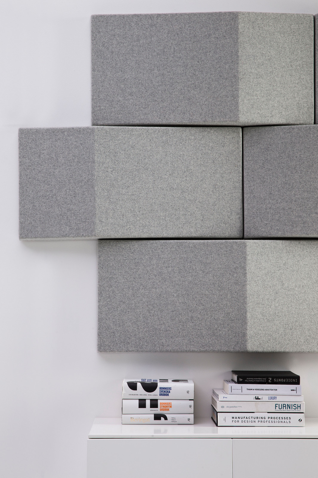 Triline Wall