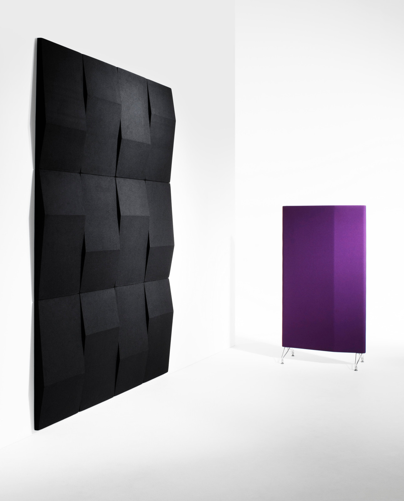 Triline Wall