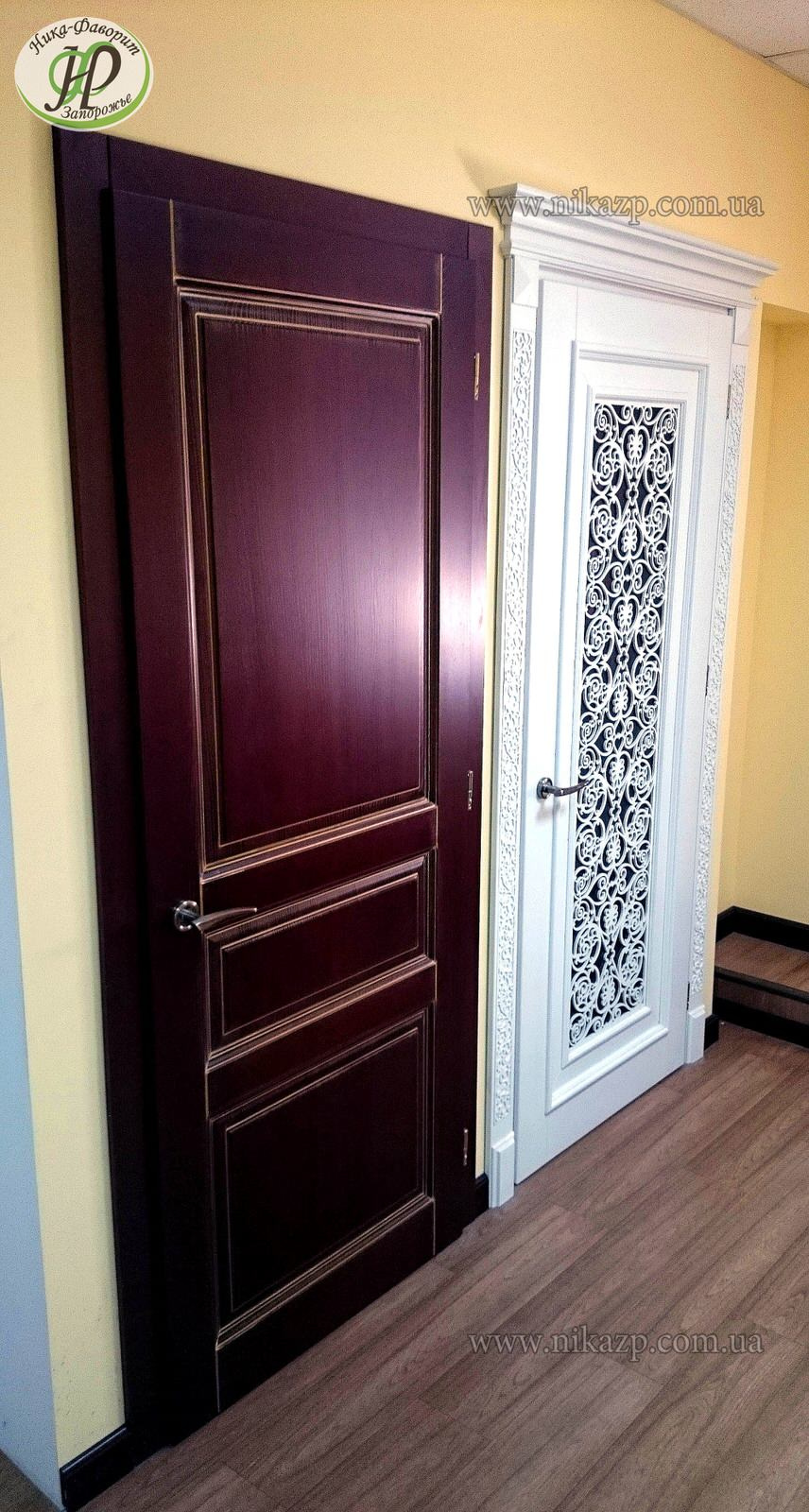 Elite custom wooden doors with decors.  Элитные деревянные двери на заказ