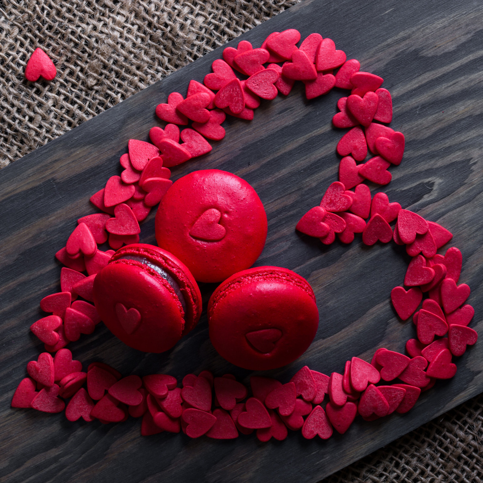 Путь к сердцу: 5 рецептов сладостей домашнего приготовления