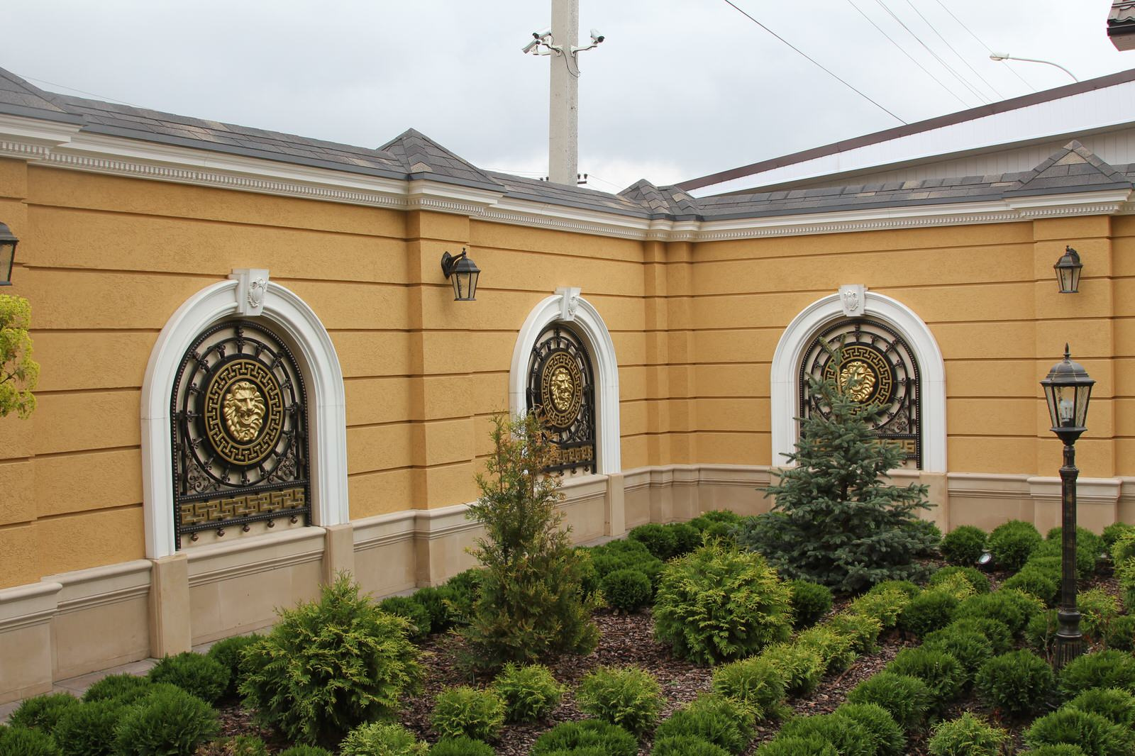 Дом в Ростошах