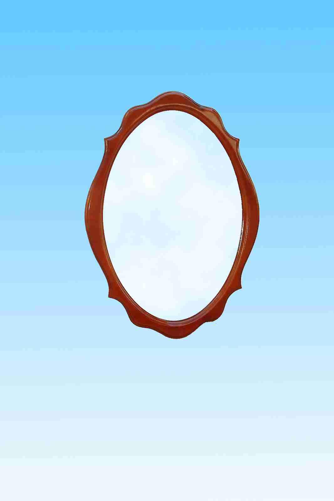 Зеркала в деревянном багете