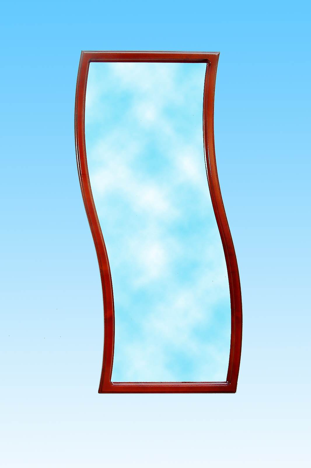 Зеркала в деревянном багете