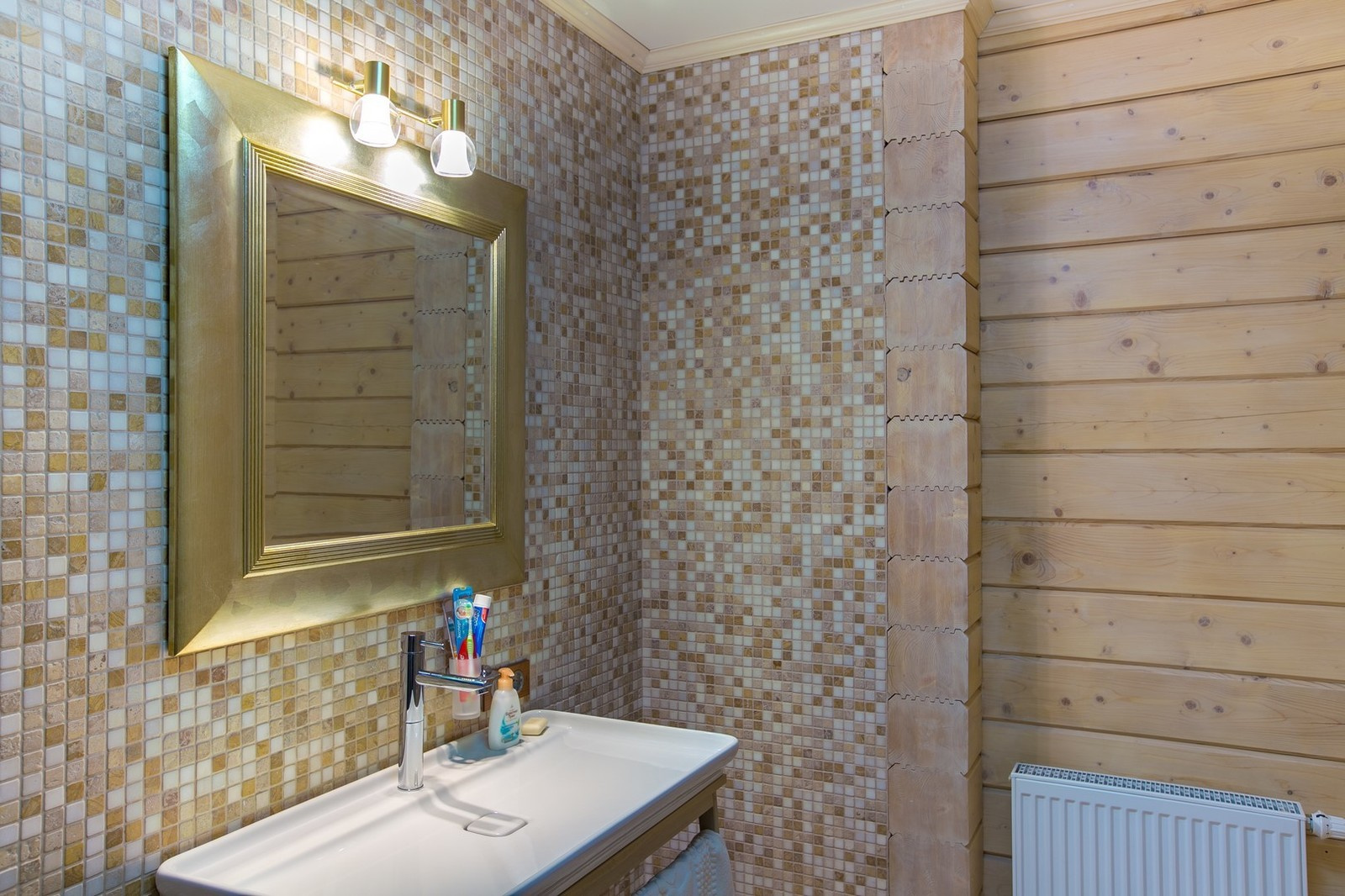 Деревянный дом из клееного бруса