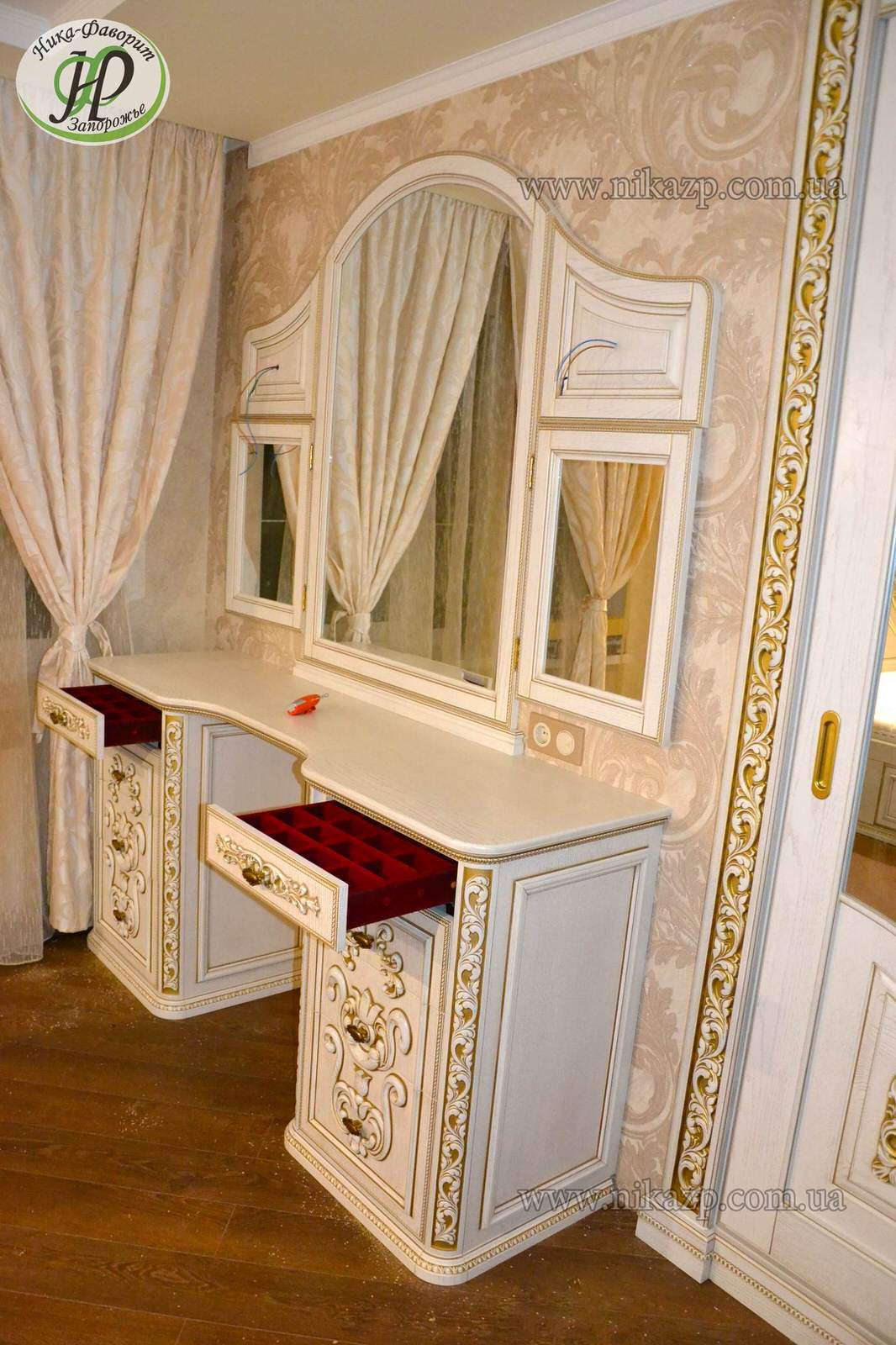 Elite Classic Wooden Bedroom. Спальня классика-2