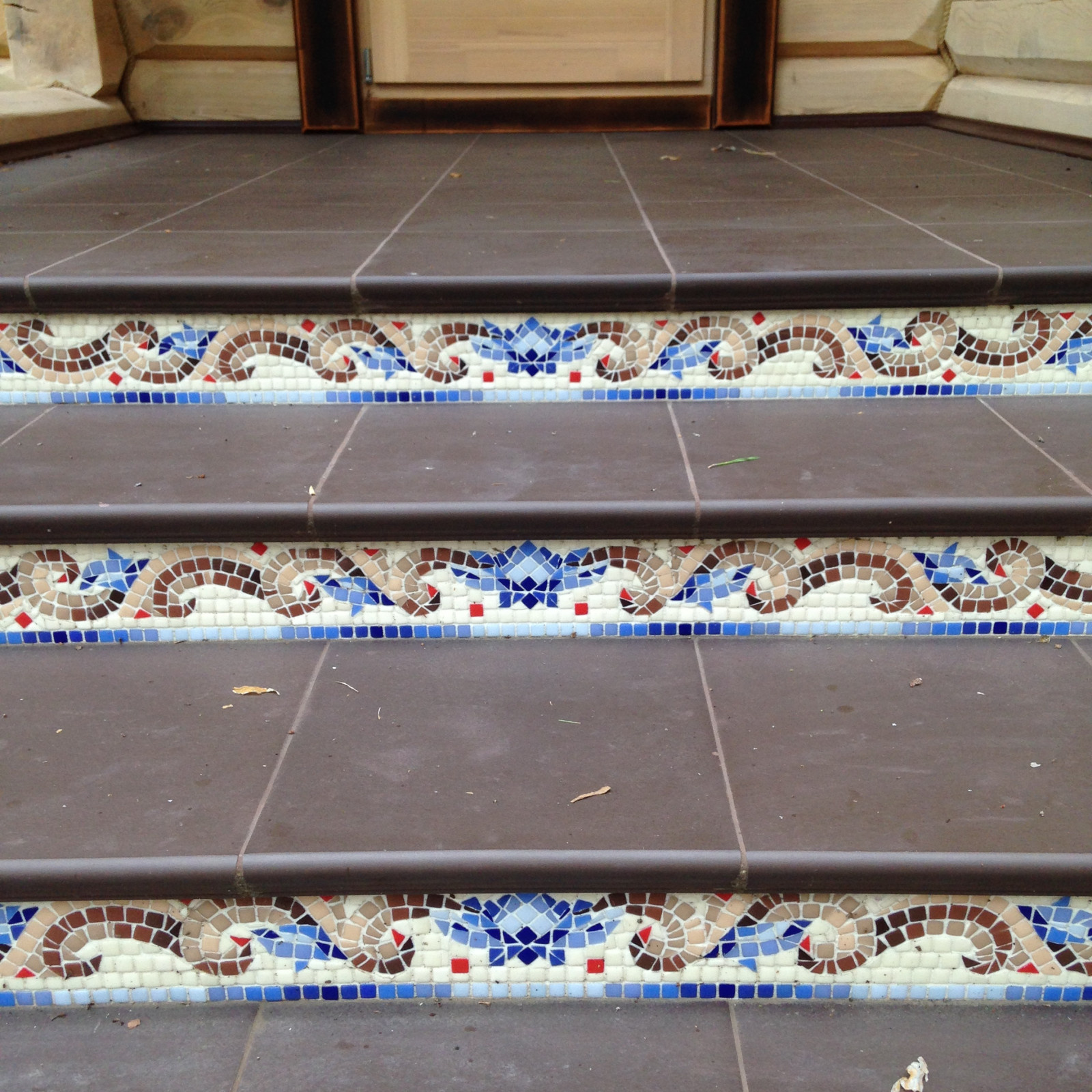 Частный жилой дом и баня на территории КП "Финский Залив" (Верхняя Сысерть)