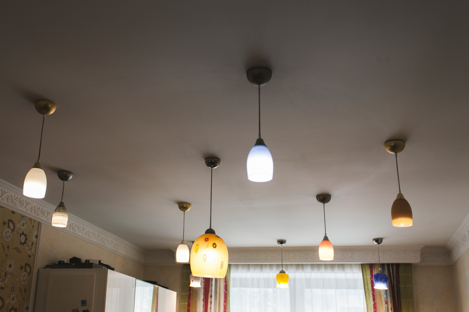 В гостях: Традиции лезгин на фоне интерьера с восточным уклоном