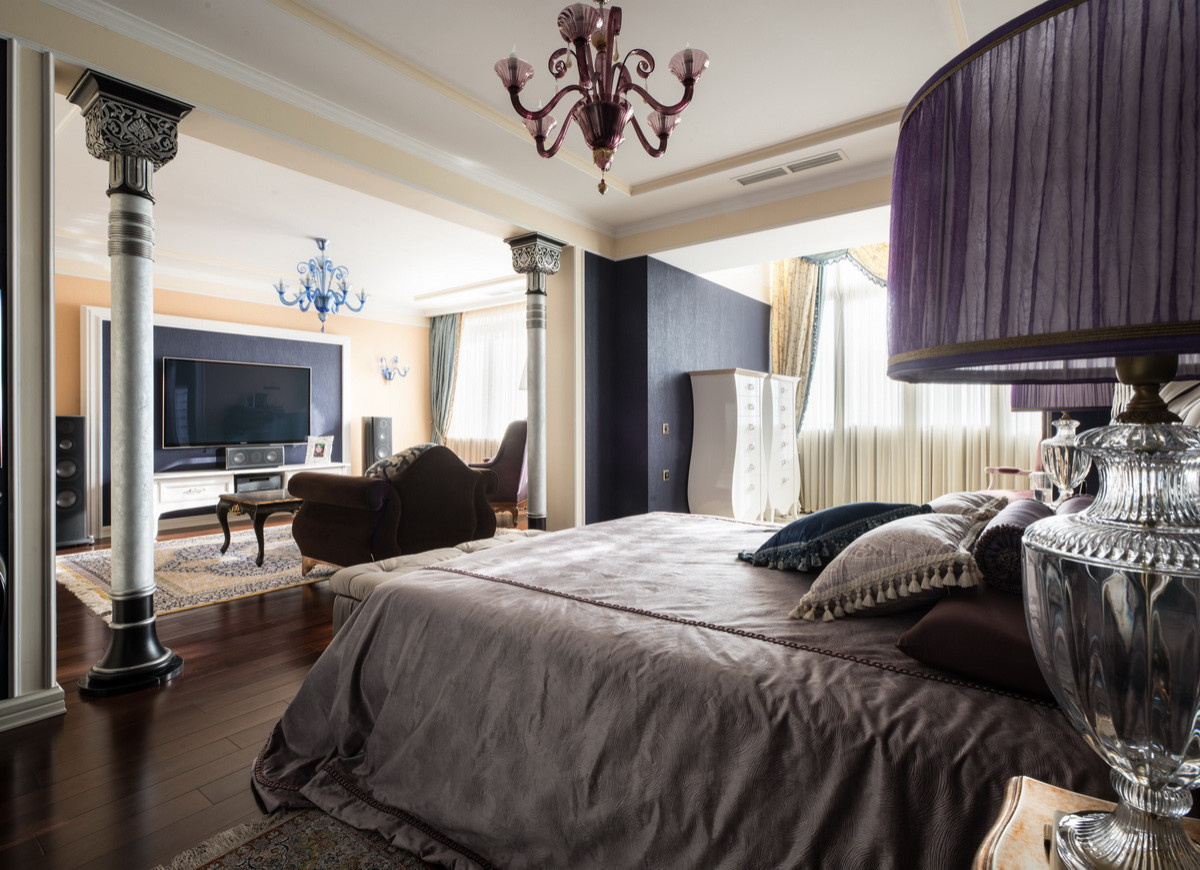 Классическая спальня с будуаром