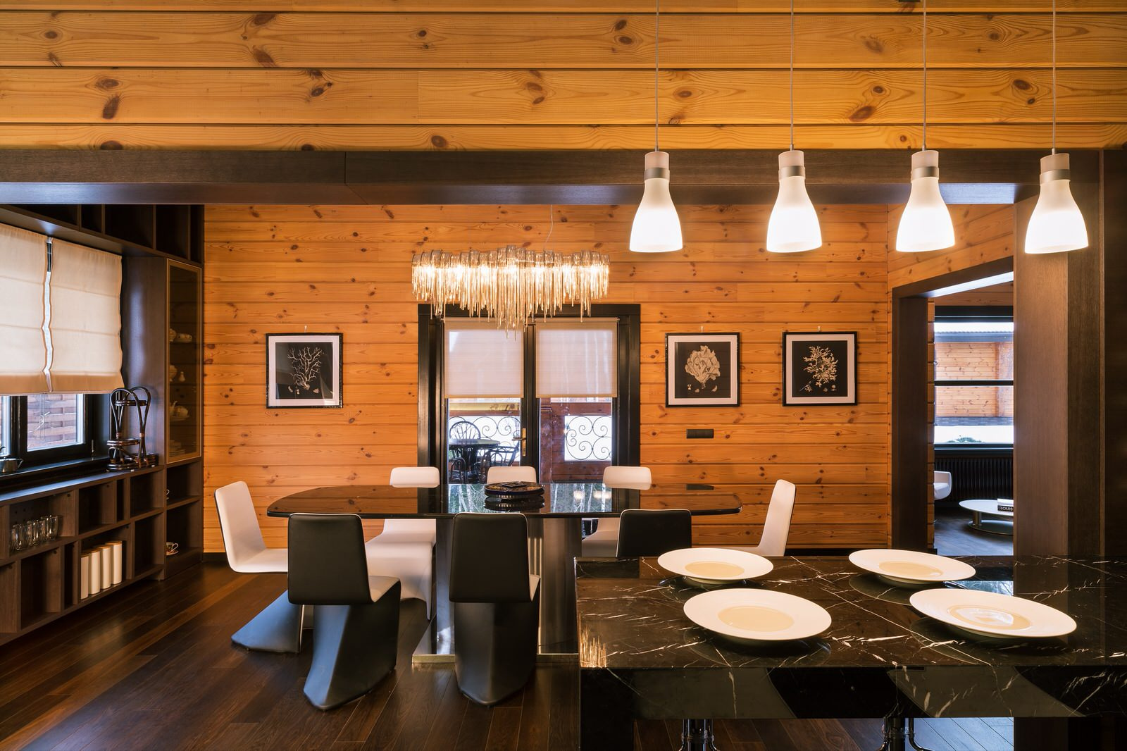 Интерьер деревянного особняка в подмосковном посёлке "Никольские озера"