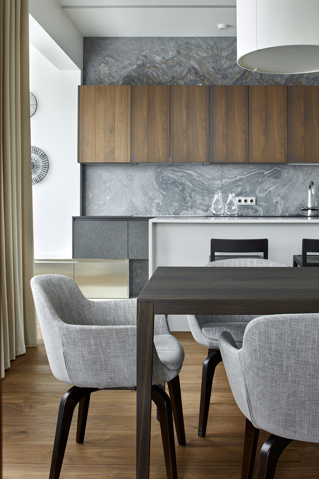 Houzz тур: Пентхаус на Рублевке для большой семьи