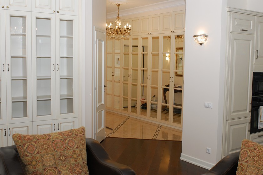 Мебель с дерева