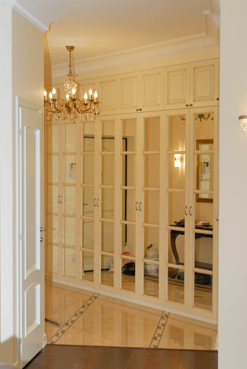 Мебель с дерева