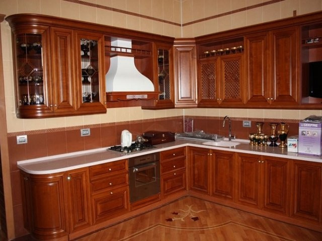 Кухни