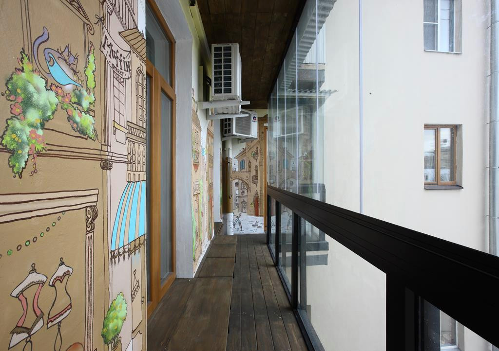 Алиса в стране чудес