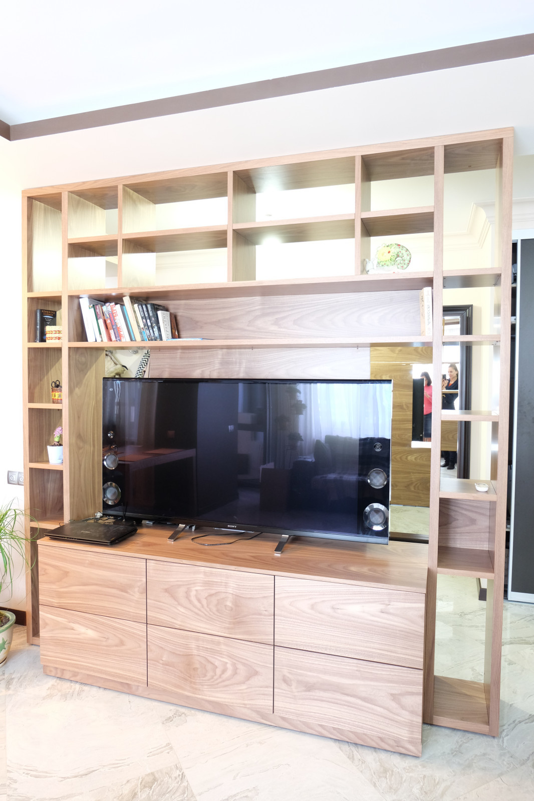 Гостиная Шпон Орех американский