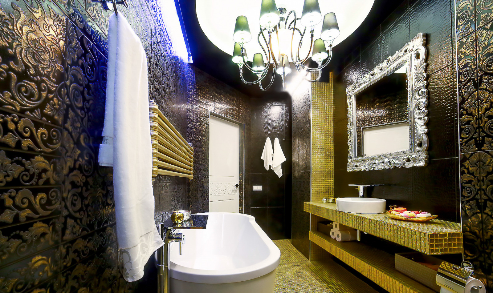 Houzz тур: Яркий и эксцентричный интерьер для молодой девушки