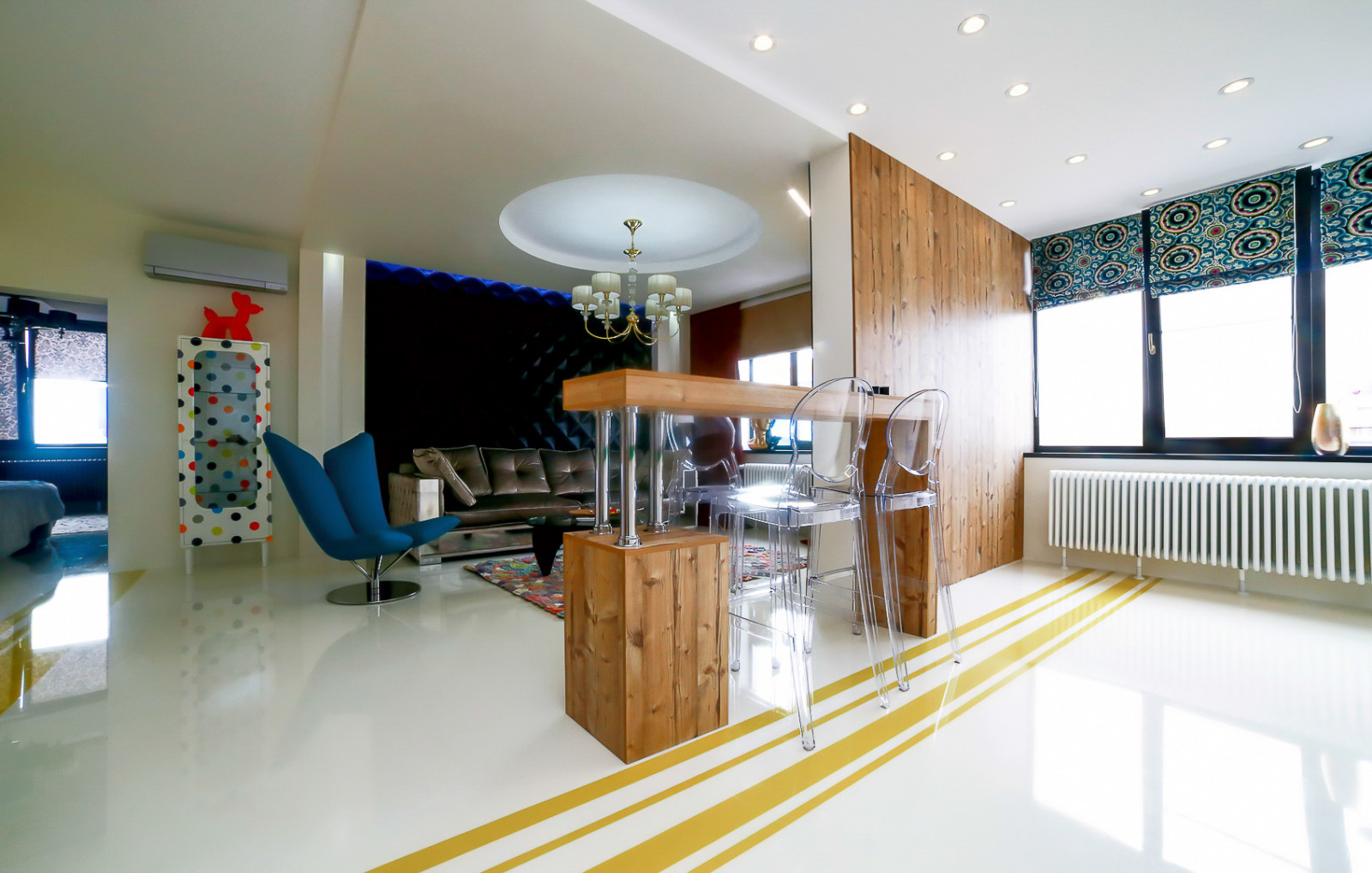 Houzz тур: Яркий и эксцентричный интерьер для молодой девушки