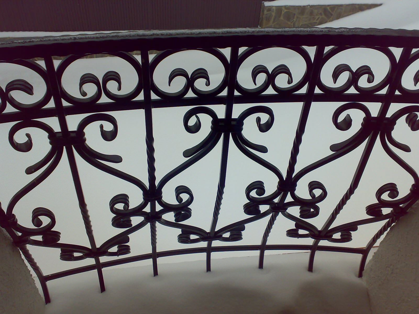 Холл частного дома в классическом стиле