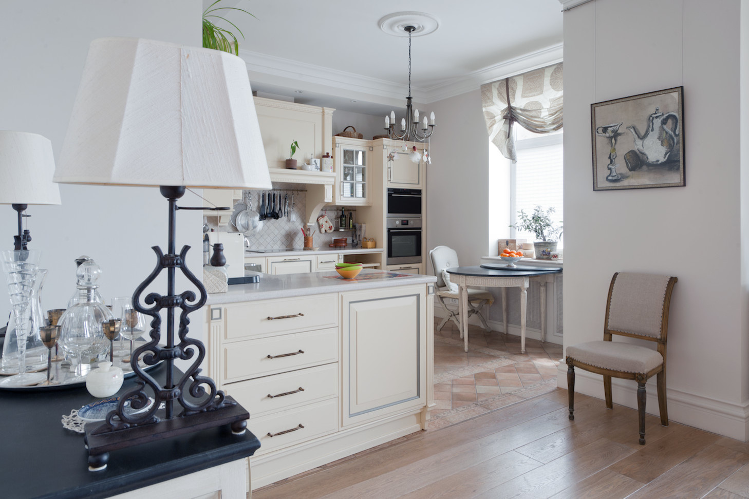 Обложка статьи: Houzz тур: Квартира на Соколе с коллекцией живописи