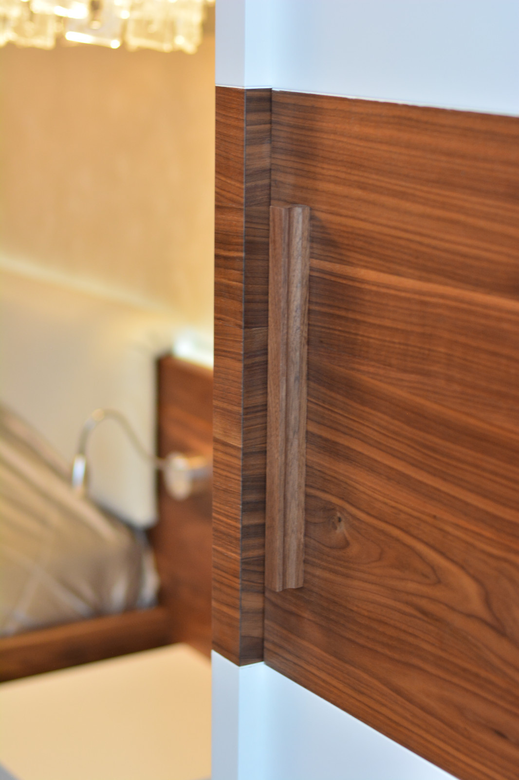 ручка шкафа, американский орех, масло