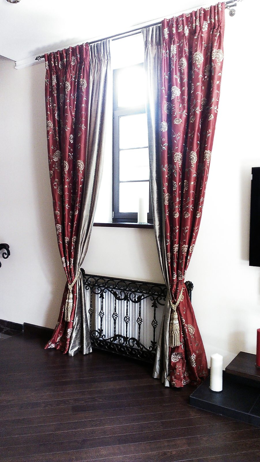 Обложка проекта: Дом на Рублево-Успенском шоссе