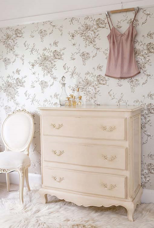 Комоды и буфеты