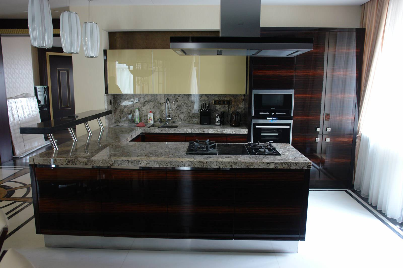 Crystall