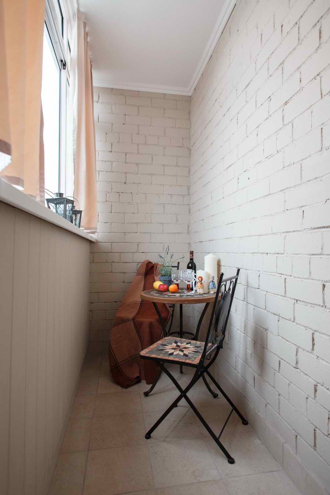 Обложка альбома: балкон