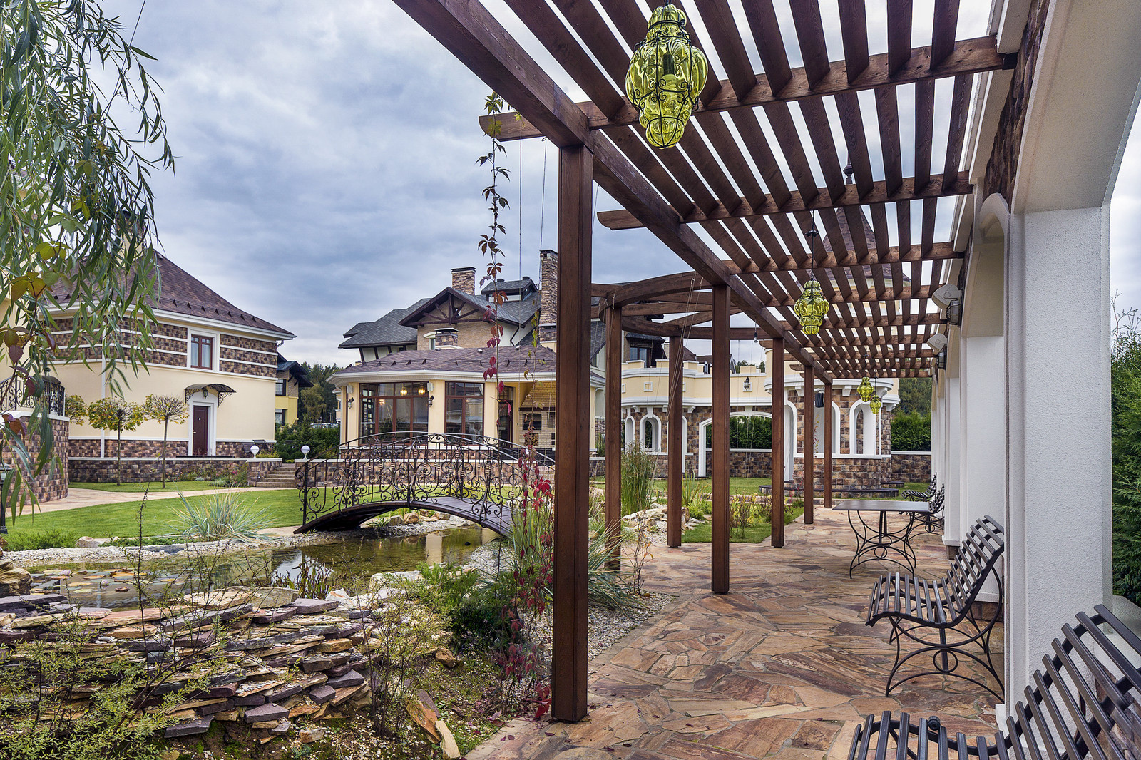 Обложка альбома: Дворик