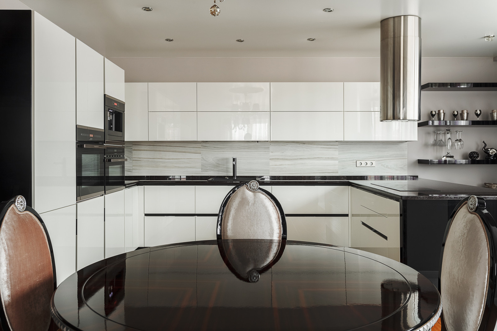 Минималистичный арт-деко