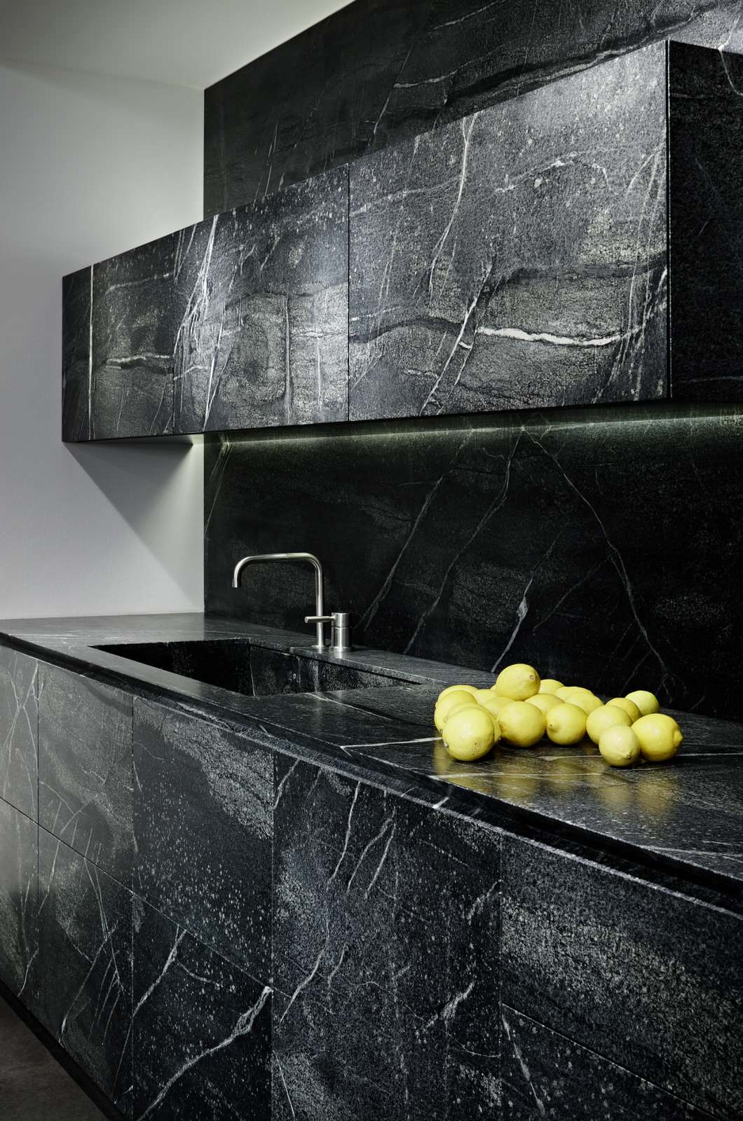 Eggersmann, кухня Unique Soapstone