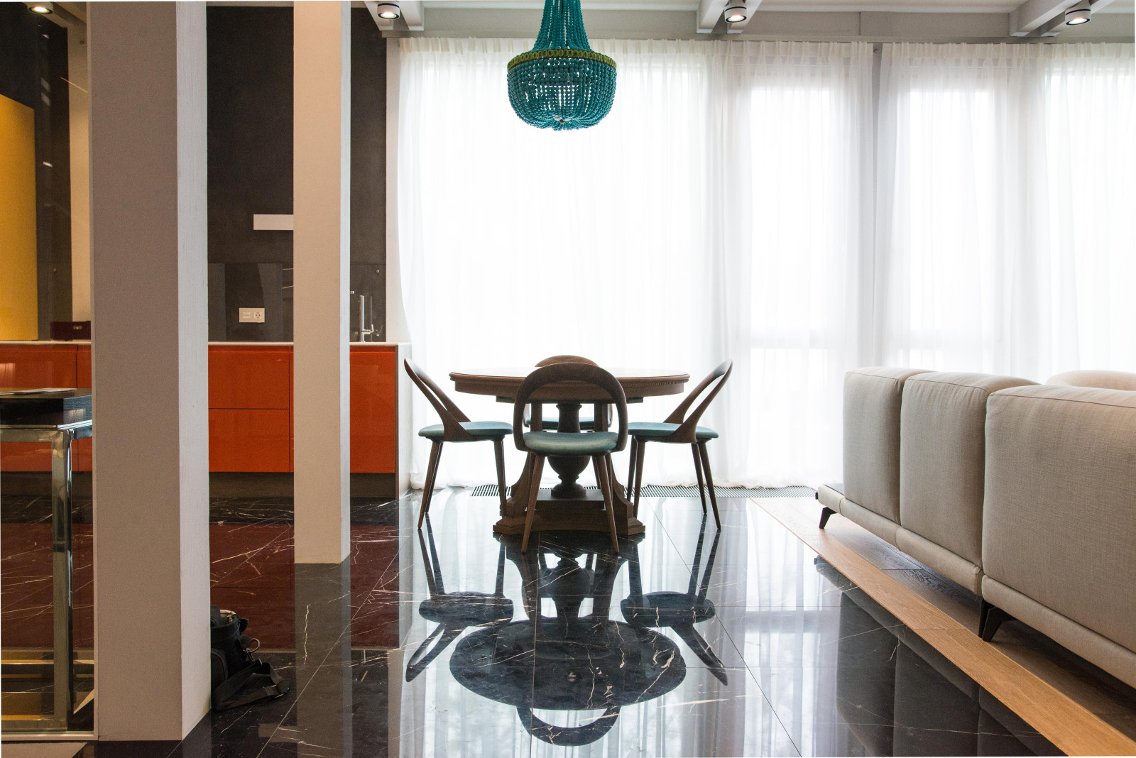 Фоновое изображение профиля dcCONSTRUCTIONS