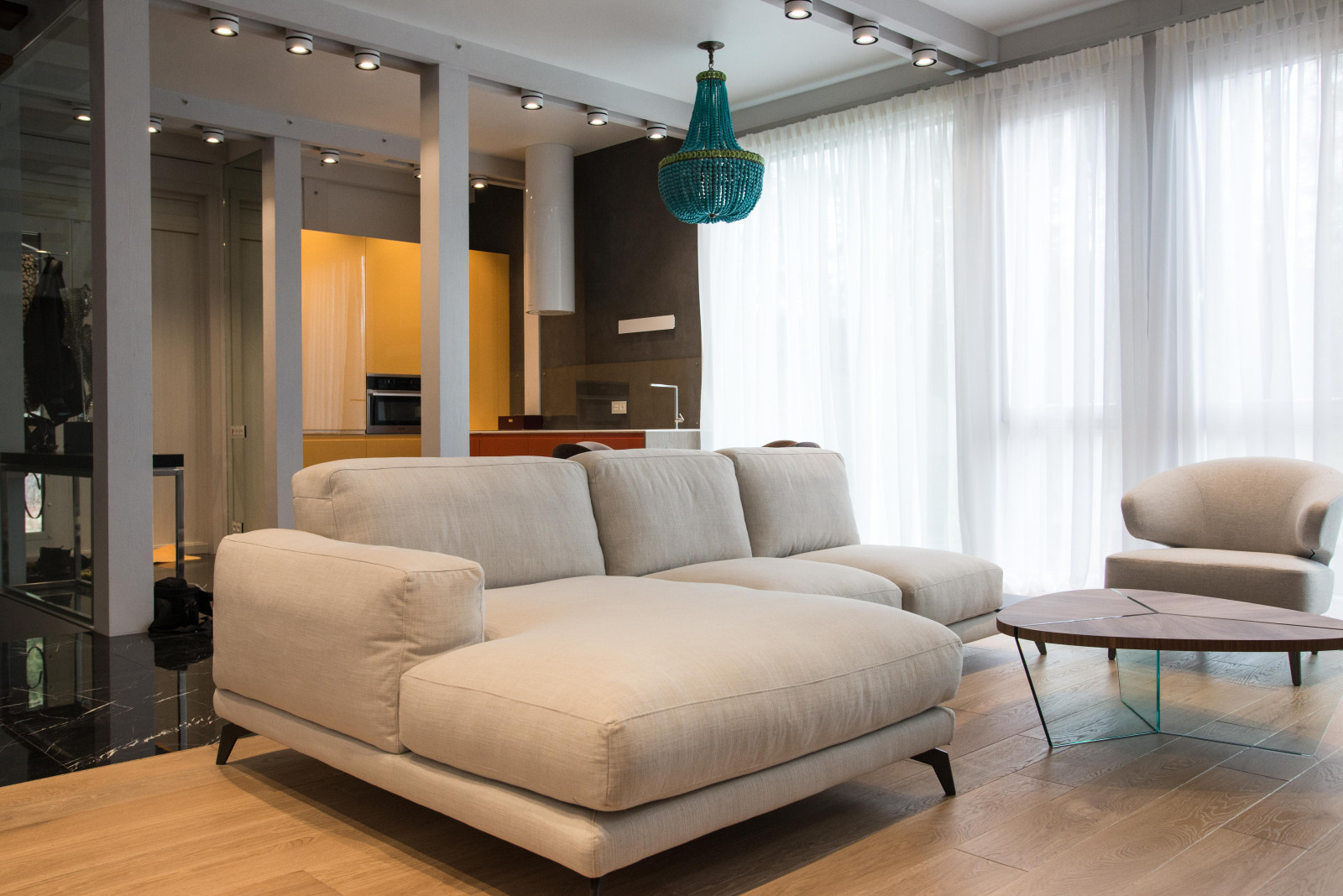 istHILLS бассейн в Подмосковье dcCONSTRUCTIONS.RU