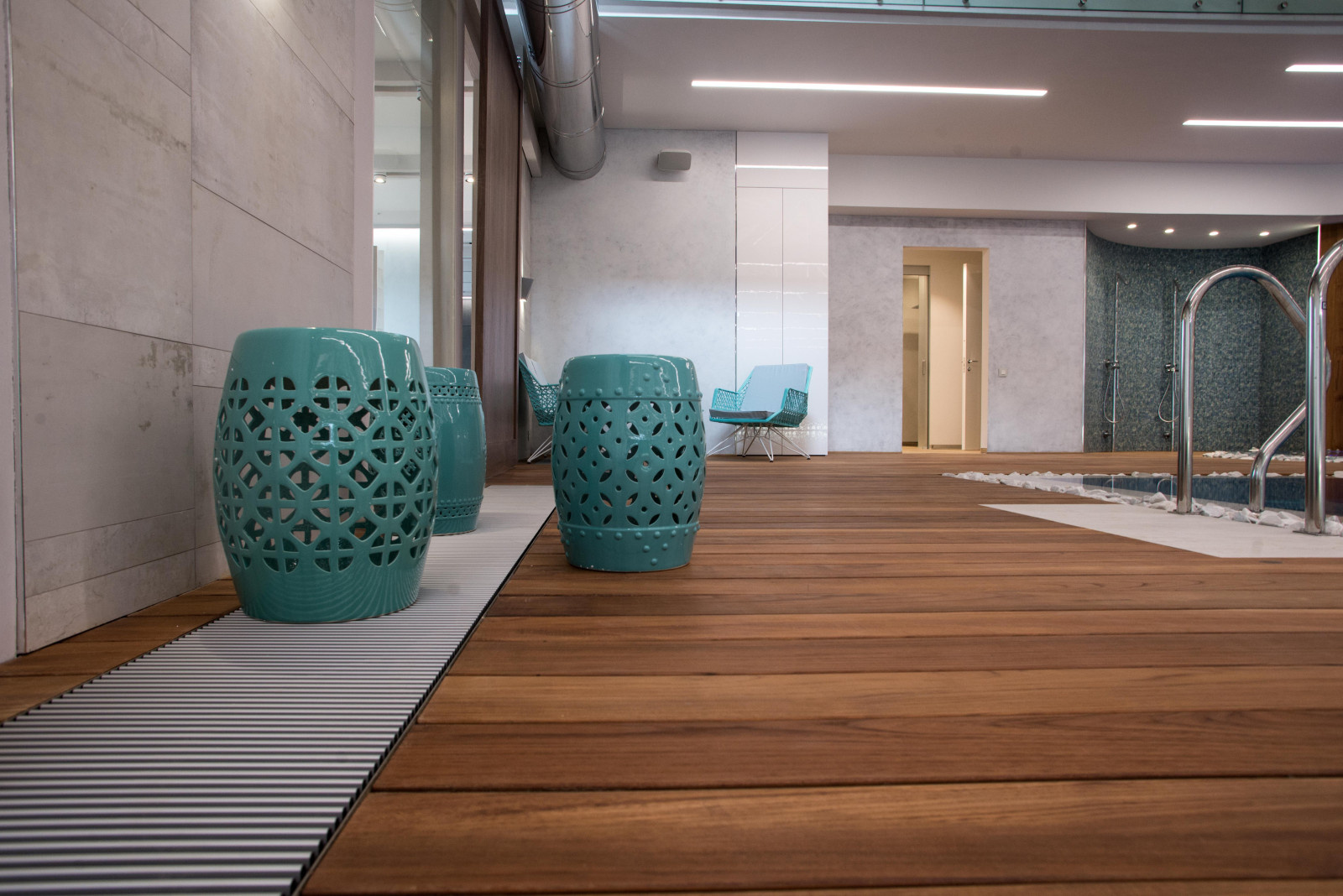 istHILLS бассейн в Подмосковье dcCONSTRUCTIONS.RU