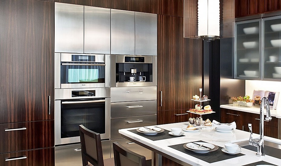 CONTEMPORARY