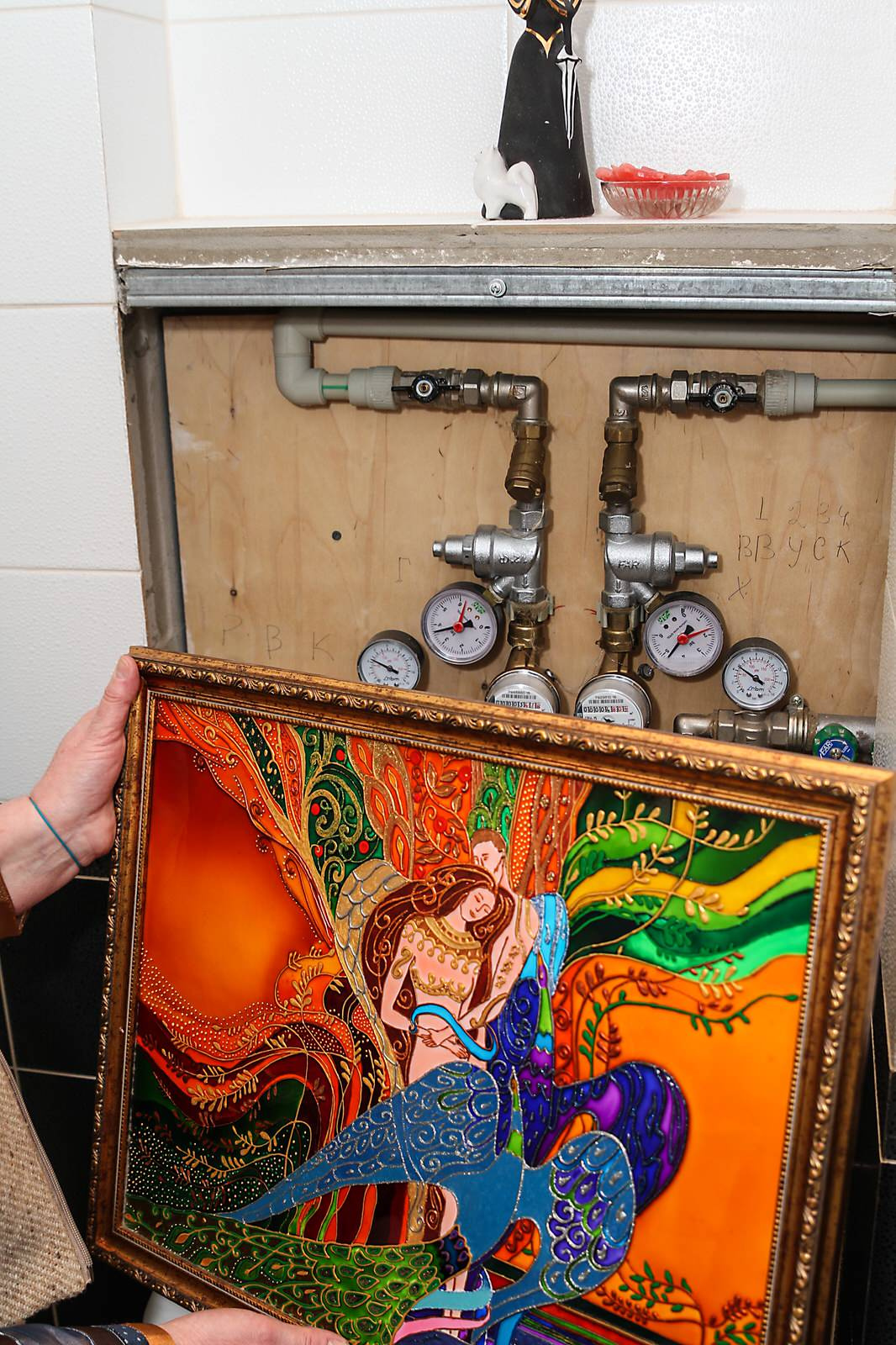 Чем занять пустую стену: Идеи декора, которые пора переосмыслить